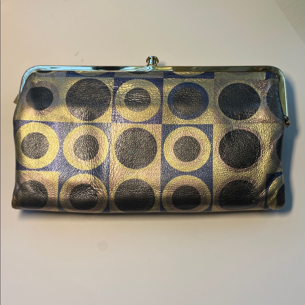 HOBO Original Lauren clutch wallet with metallic geometric design - Picture 2 of 10